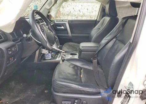 2017 Toyota 4Runner Sr5/Sr5 Premium z USA, uszkodzony, nr VIN JTEBU5JRXH5451745